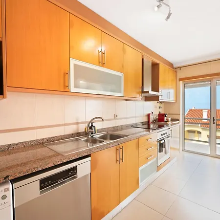 Ocean Terrace - Private Patio With Bbq & Sea View