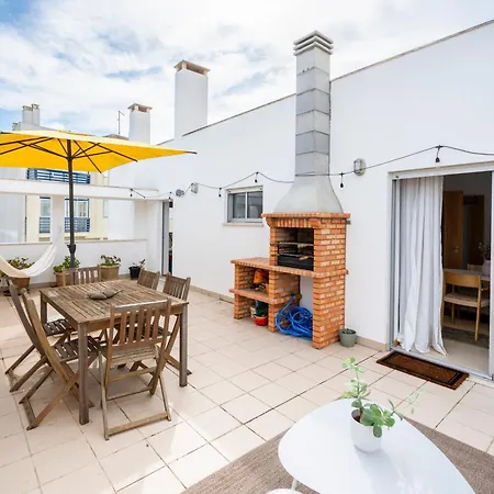 Ocean Terrace - Private Patio With Bbq & Sea View Назаре